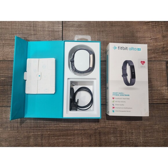 Fitbit Alta HR Fitness Activity Tracker w/ Heart Rate Monitor FB408 Grey Band - Picture 1 of 5